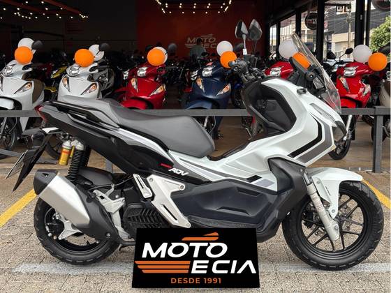 HONDA ADV 